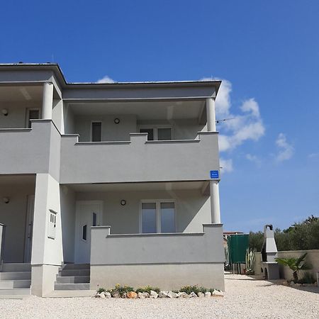 Apartman Jadranka Вир Екстериор снимка